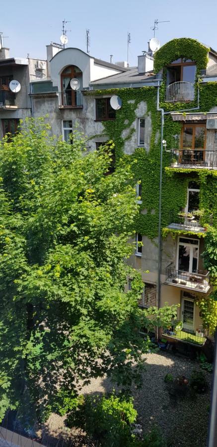 Old Walls Hostel كراكوفيا المظهر الخارجي الصورة
